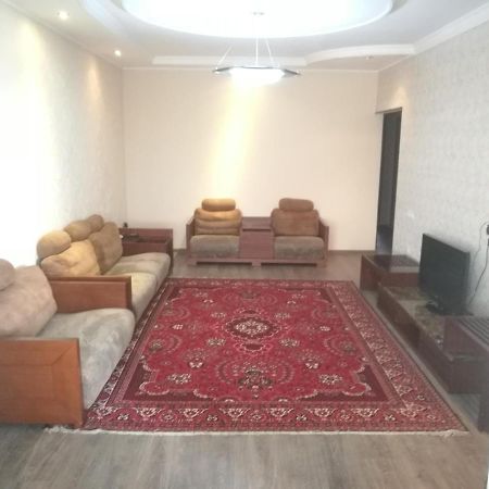 Apartment 2 Bed Room In The Center Апартамент 3-Х Комнатная В Центре Tasken Kültér fotó